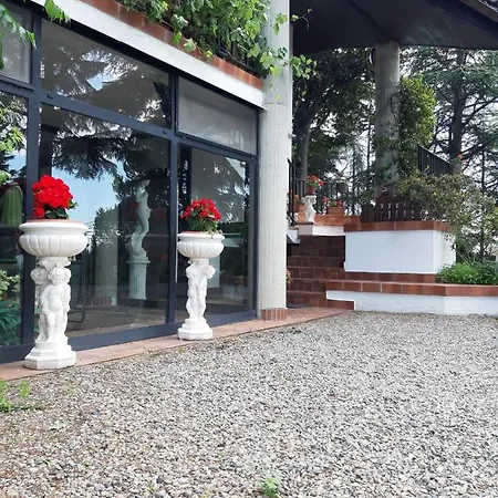 לינה וארוחת בוקר Il Giardino Di Mai Exclusive