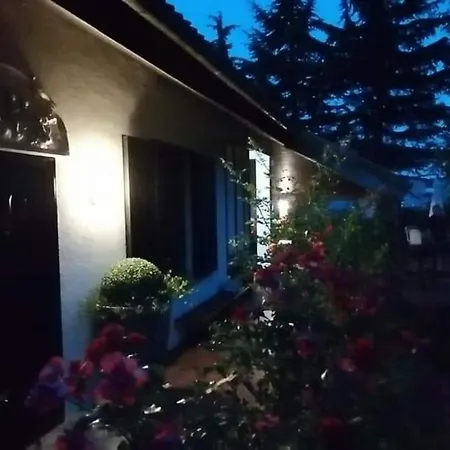 Il Giardino Di Mai Exclusive 住宿加早餐酒店 Montabone
